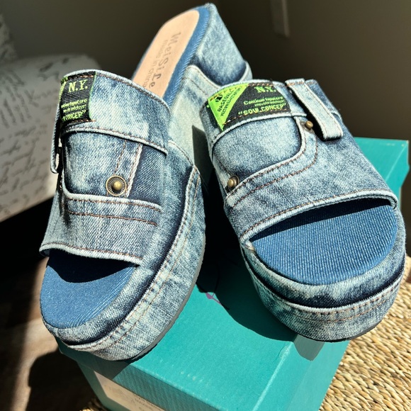 MeiSiLe brand platform, bohemian slide wedge.
denim slip ons. - Picture 4 of 13